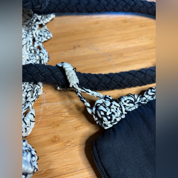 EUC Maliparmi- Stylish Black and Cream Woven Bag - Picture 8 of 11